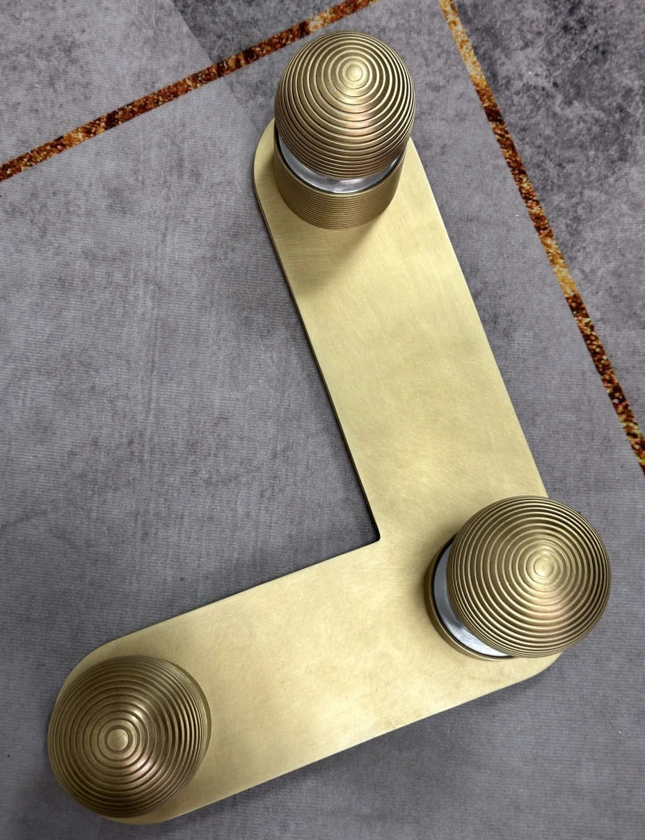 Median Surface Sconce
