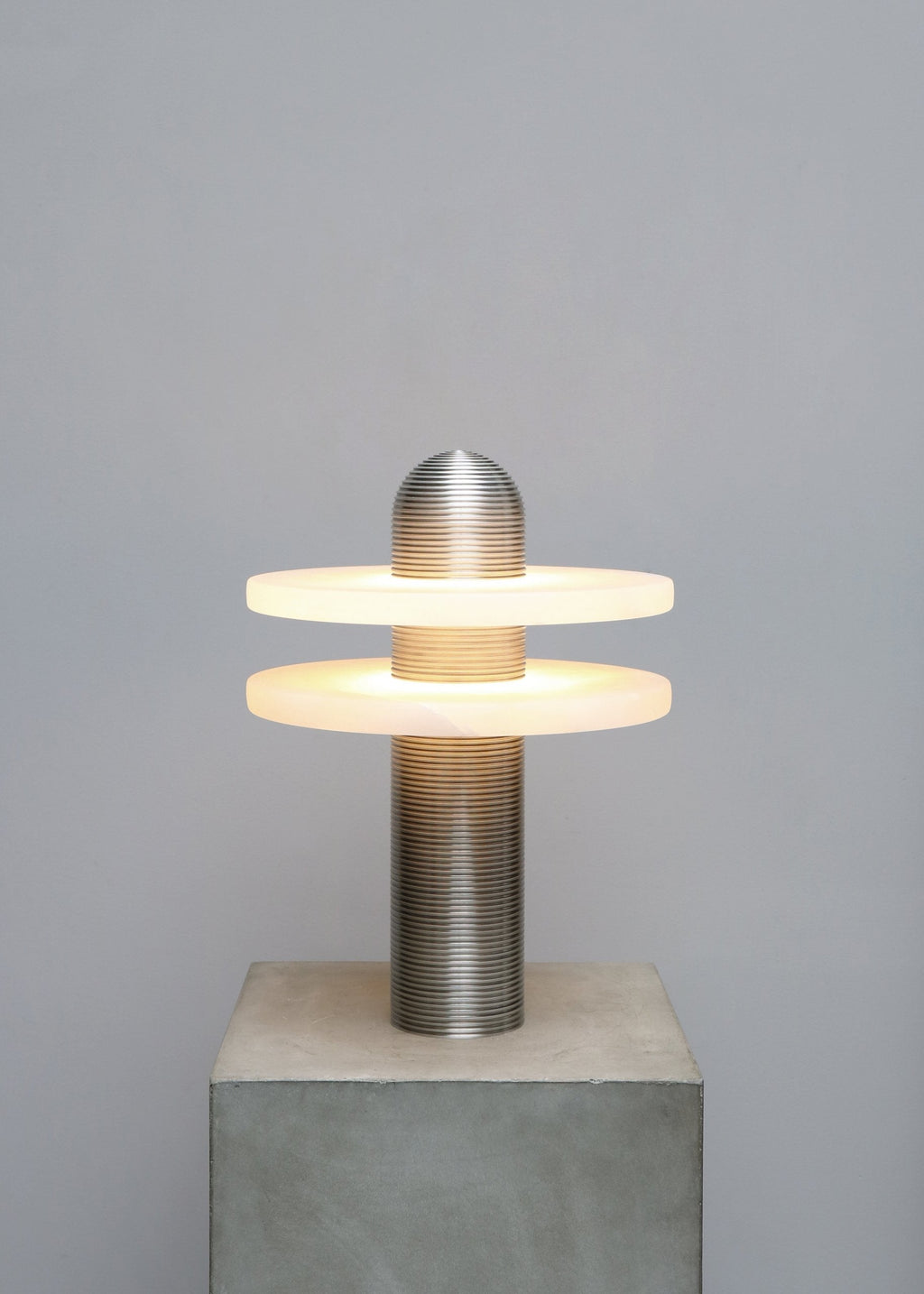 Median Table Lamp
