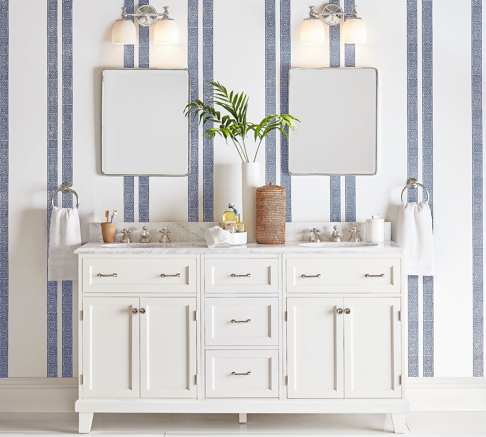 Mercer Sconce