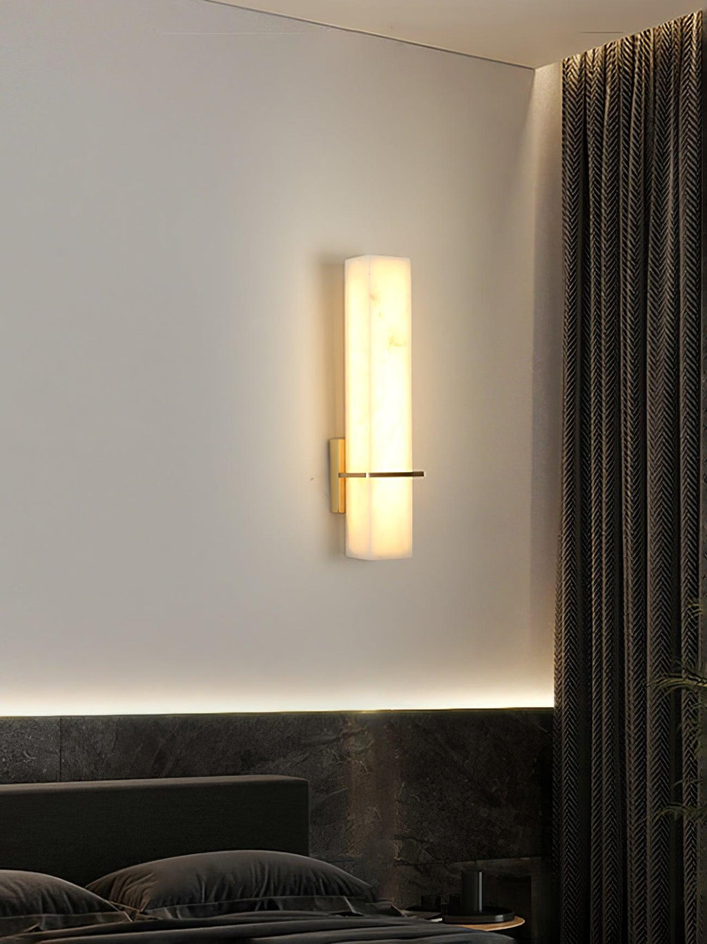 Claes Wall Sconce
