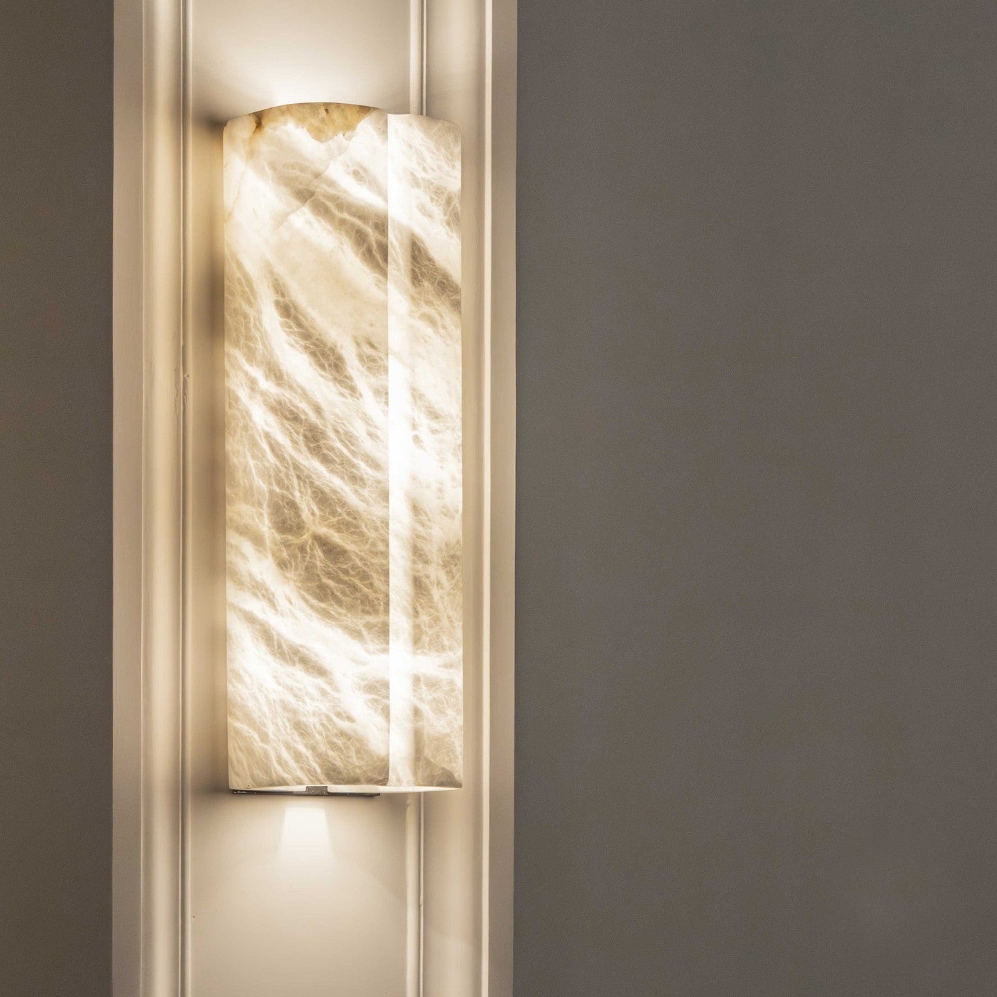 Monument Bast Sconce