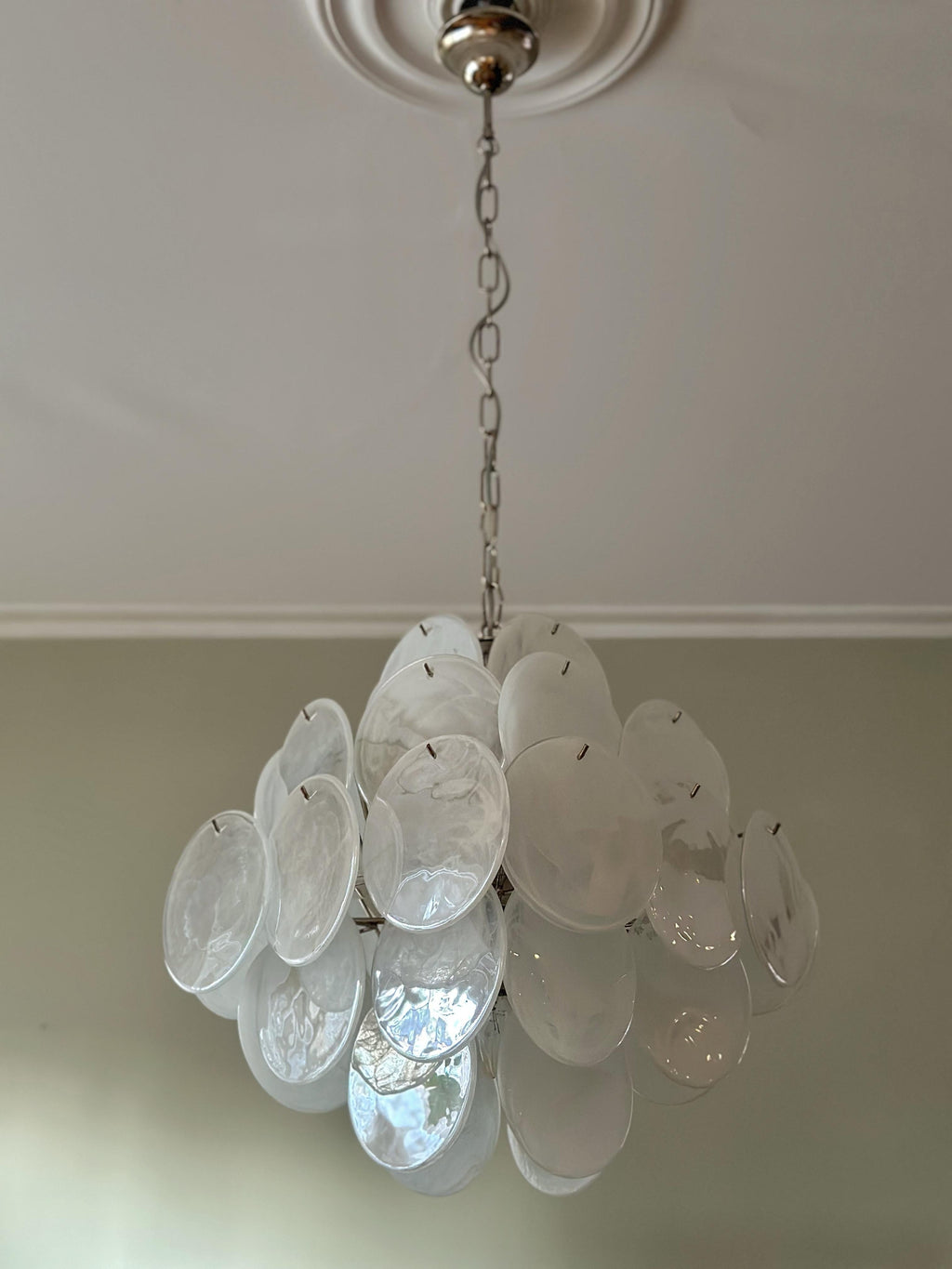 Murano White Disc Chandelier 36