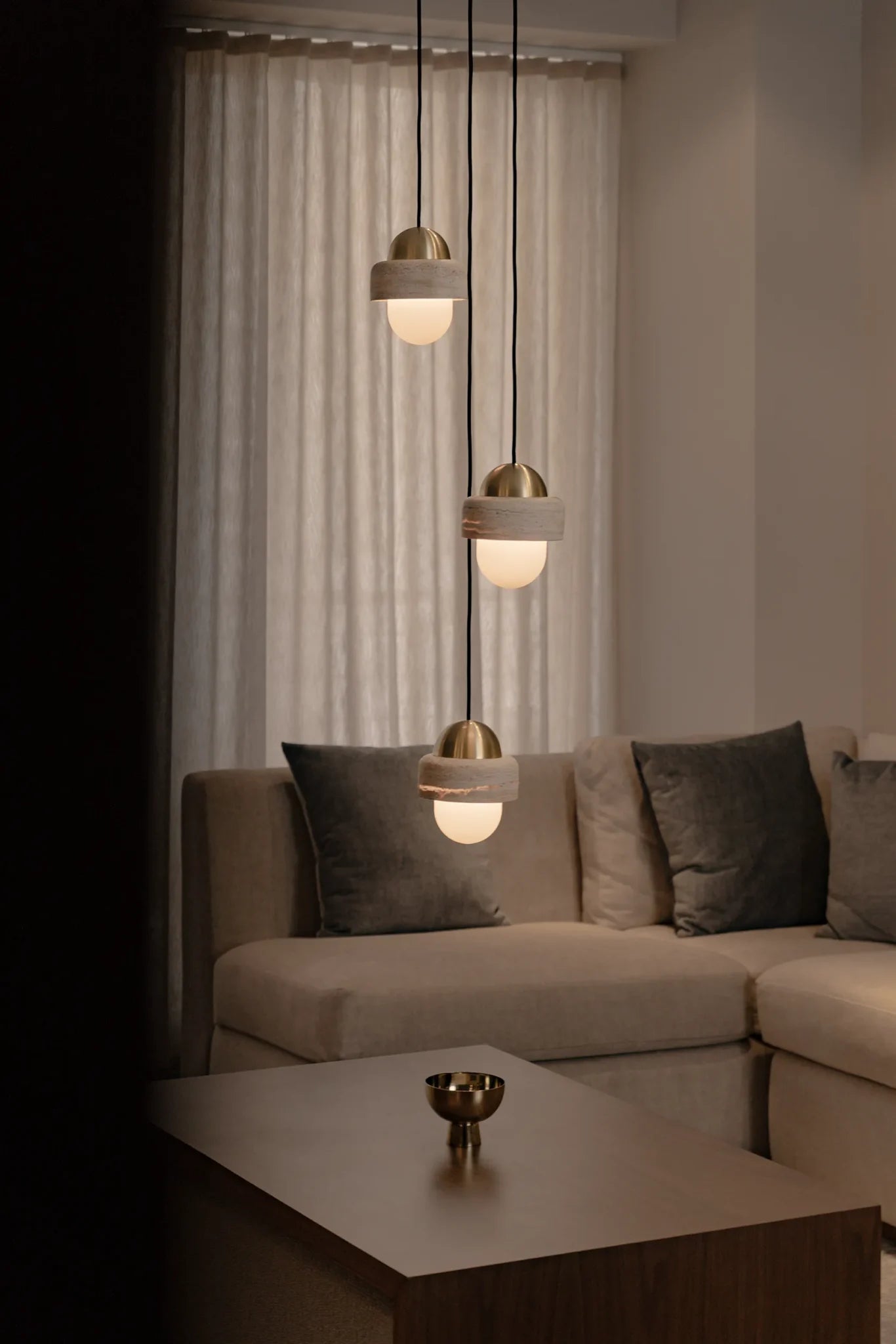 Naga Pendant Lamp