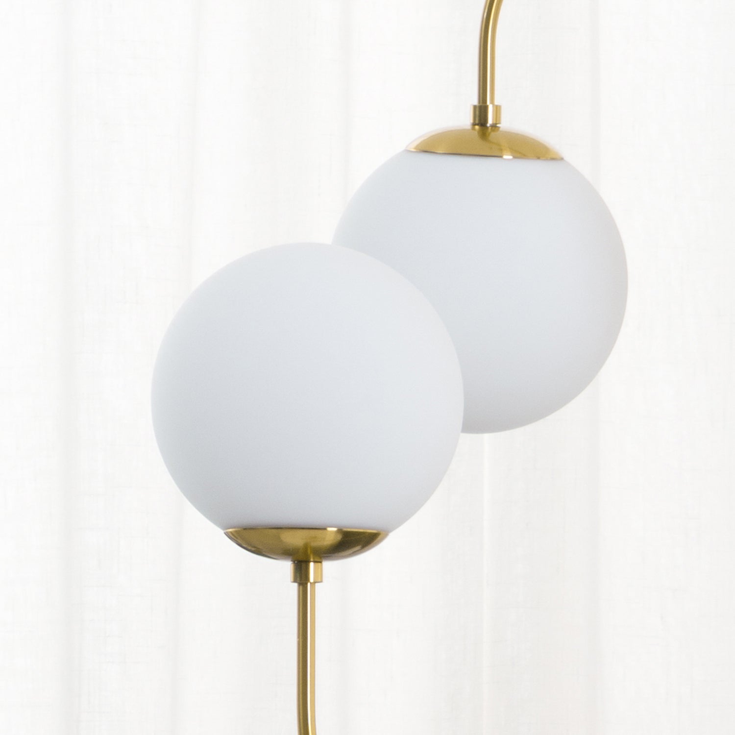 Nakia Chandelier