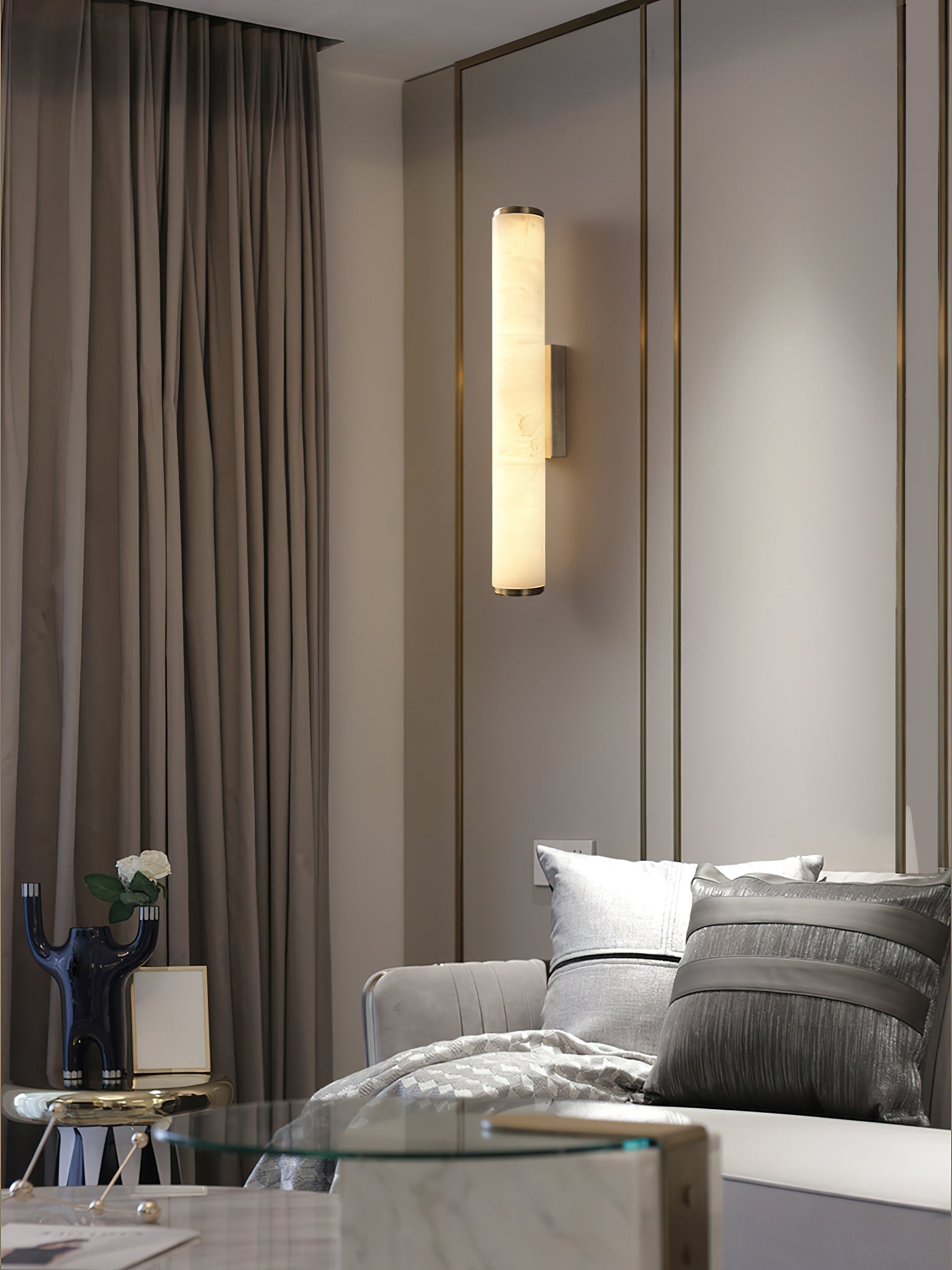 Nayee Sconce