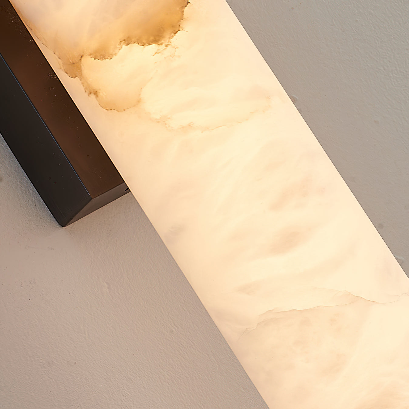 Nayee Sconce