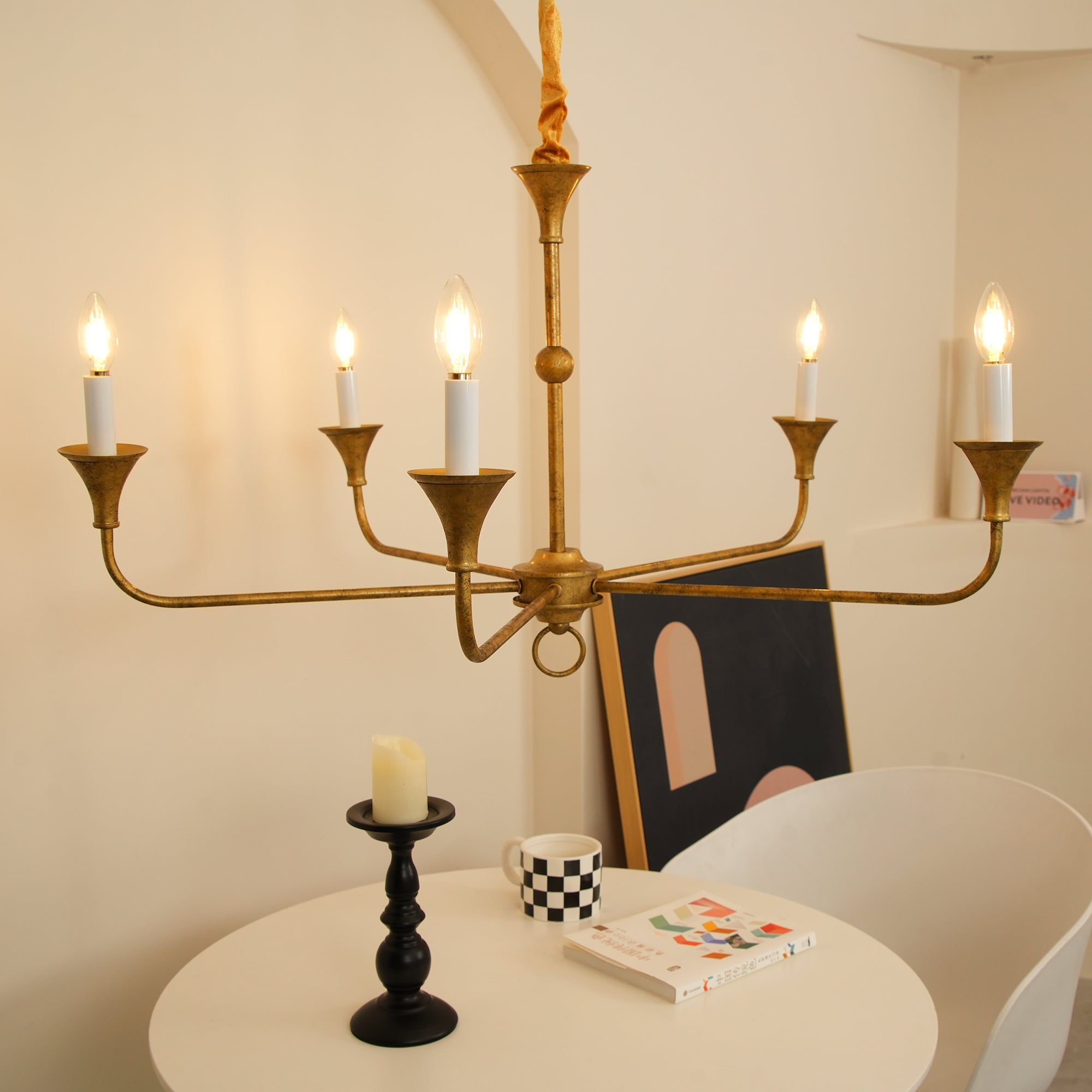 Coro Chandelier