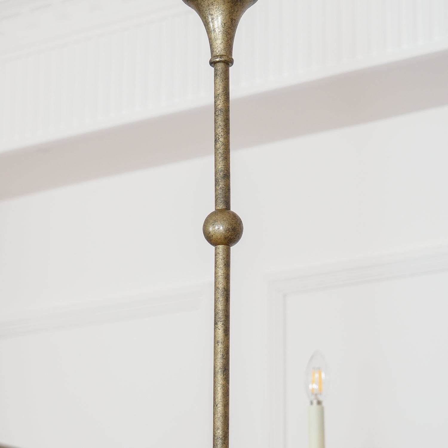 Coro Chandelier
