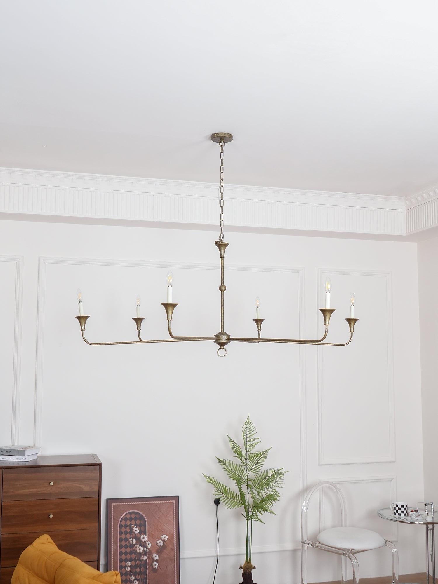 Coro Chandelier
