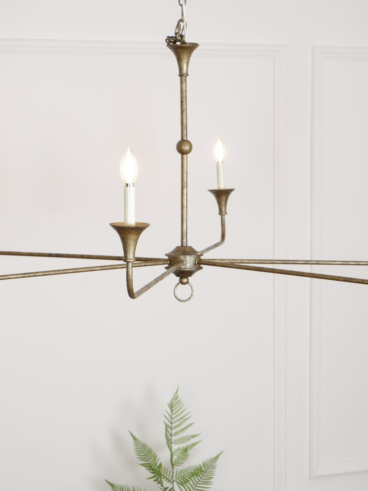 Coro Chandelier