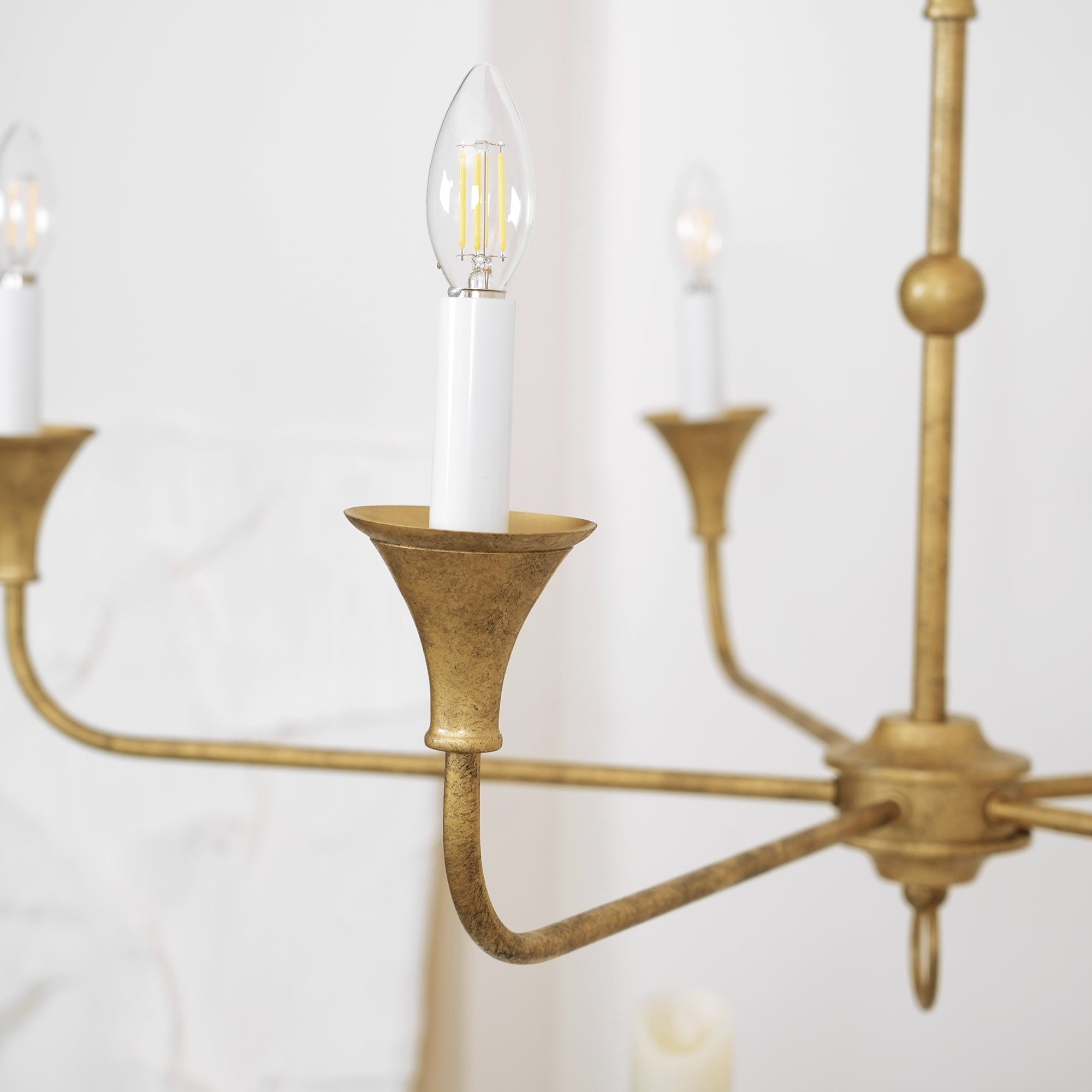 Coro Chandelier