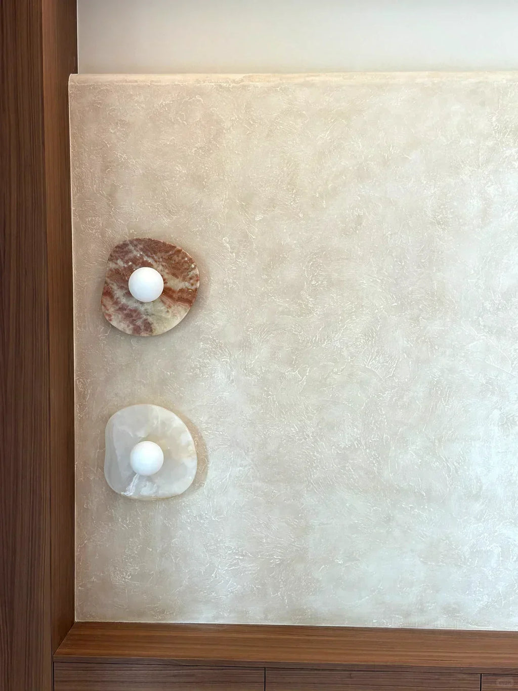 Onyx Nopal Wall Lamp