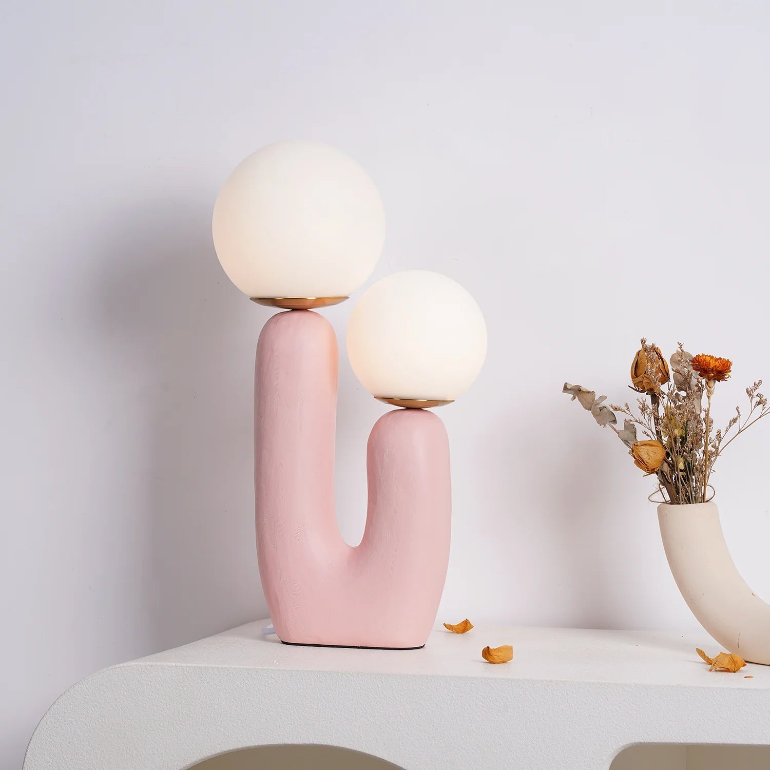 Rahil Resin Table Lamp