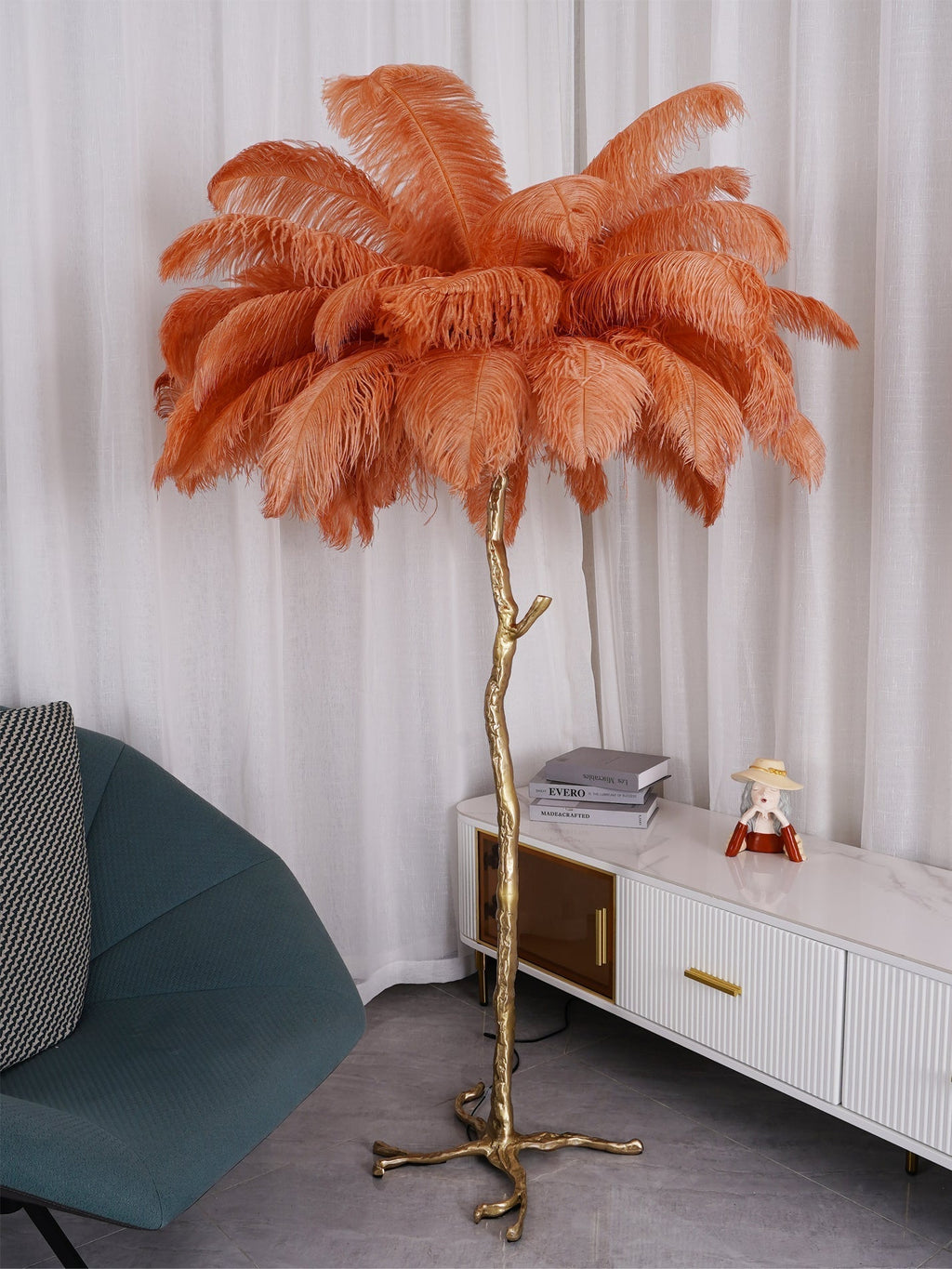 Fero Ostrich Feather Floor Lamp