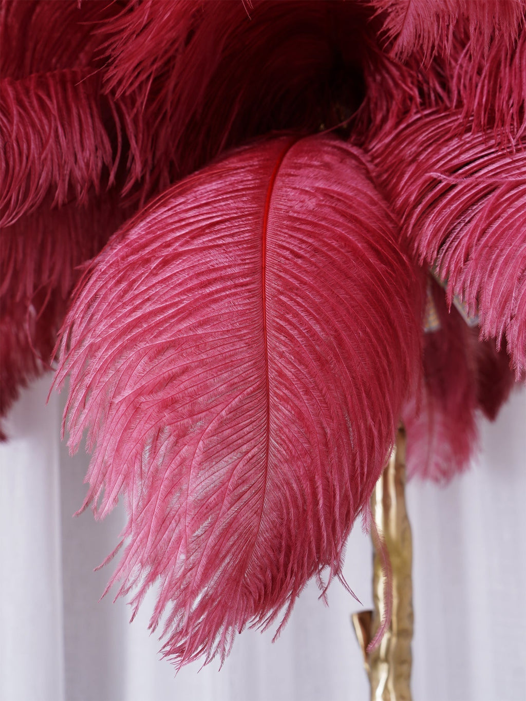Fero Ostrich Feather Floor Lamp