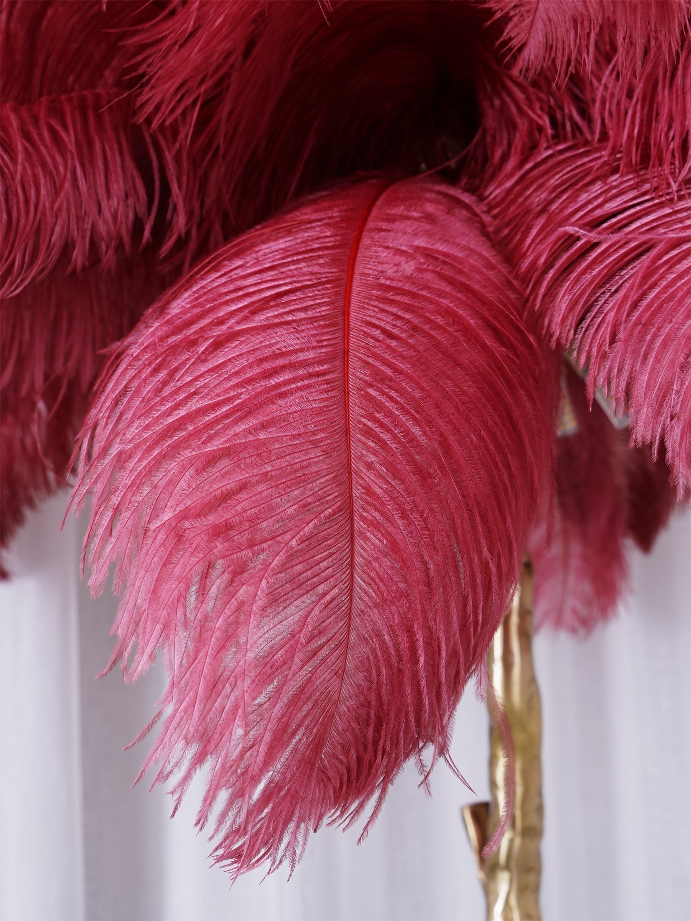 Fero Ostrich Feather Floor Lamp