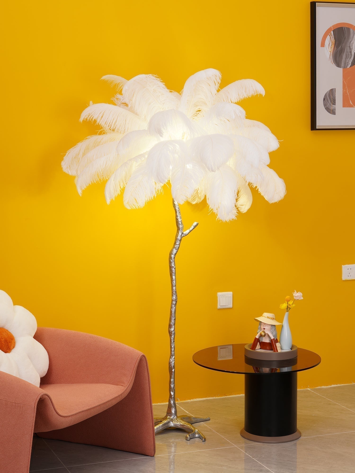 Fero Ostrich Feather Floor Lamp