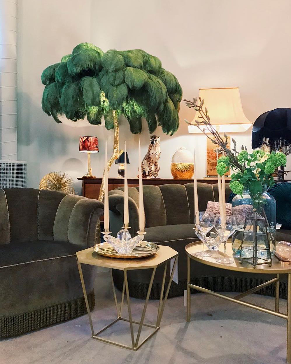 Fero Ostrich Feather Floor Lamp