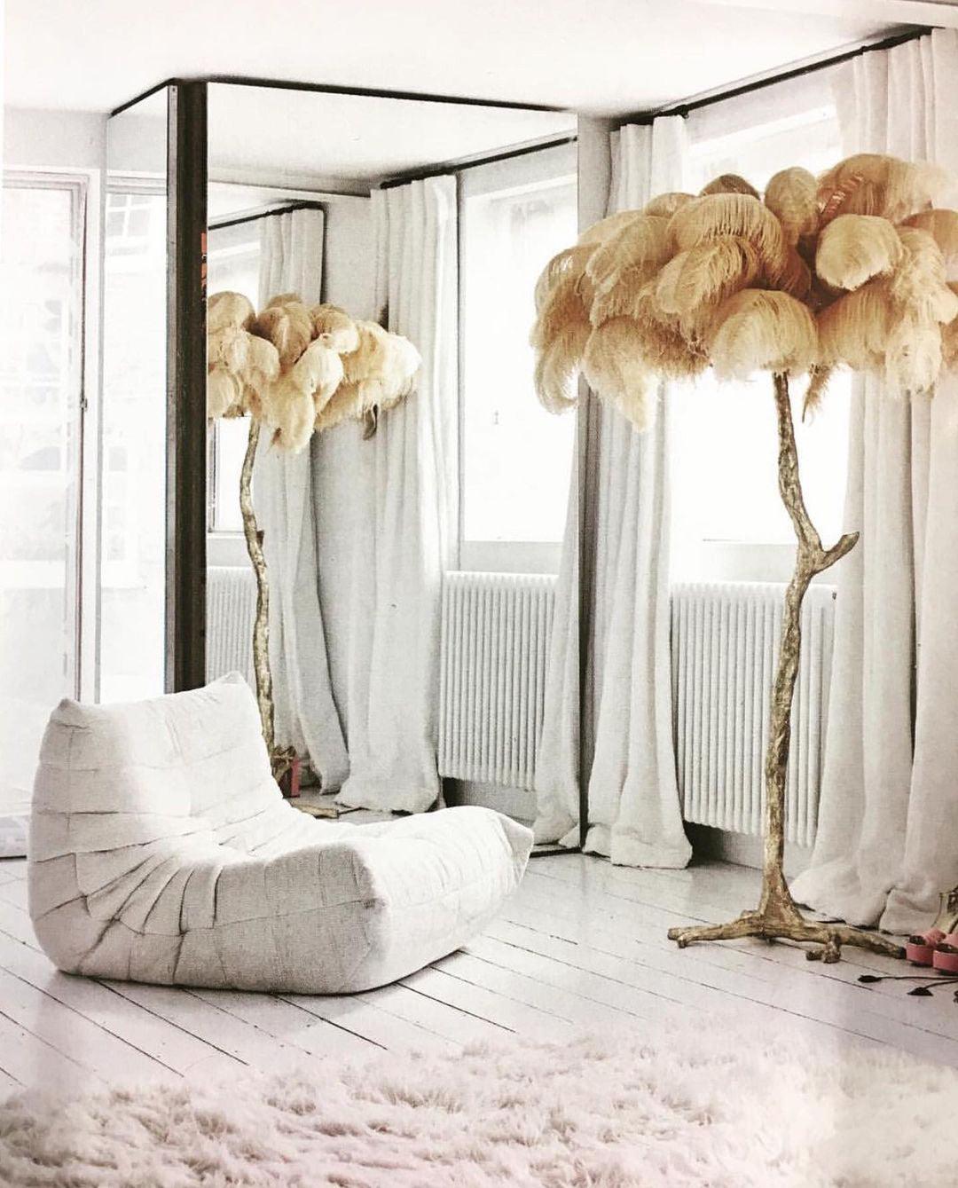 Fero Ostrich Feather Floor Lamp