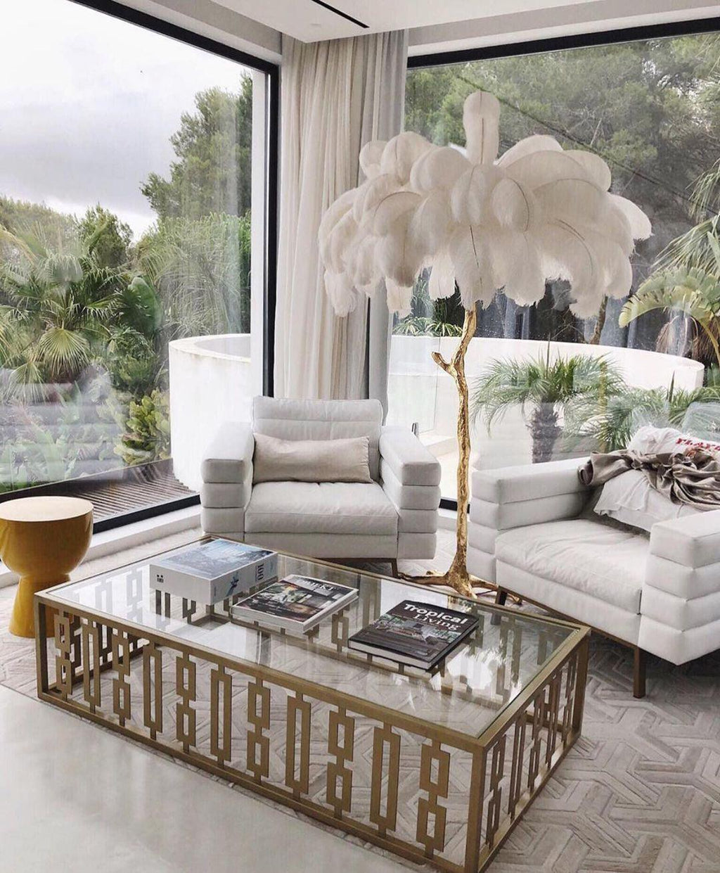 Fero Ostrich Feather Floor Lamp