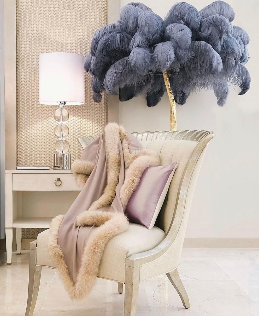Fero Ostrich Feather Floor Lamp
