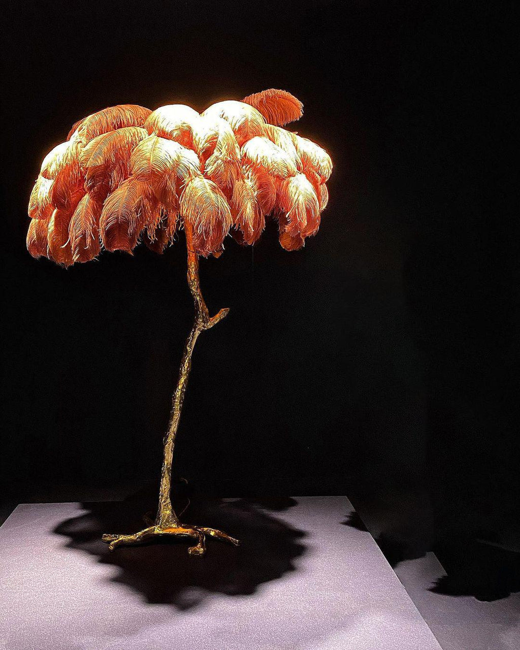 Fero Ostrich Feather Floor Lamp
