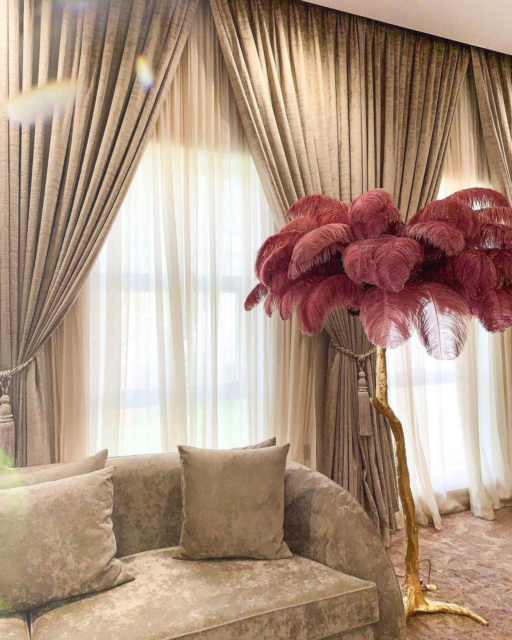 Fero Ostrich Feather Floor Lamp