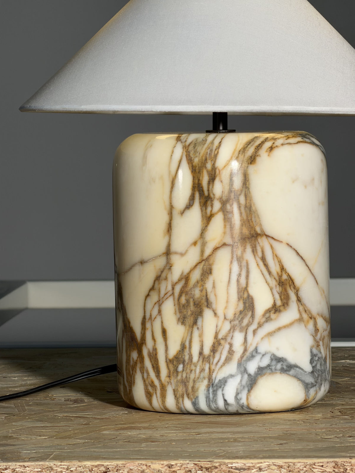 Oswald Table Lamp