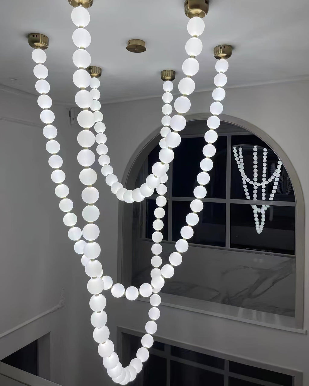 Pearl Necklace Pendant Light