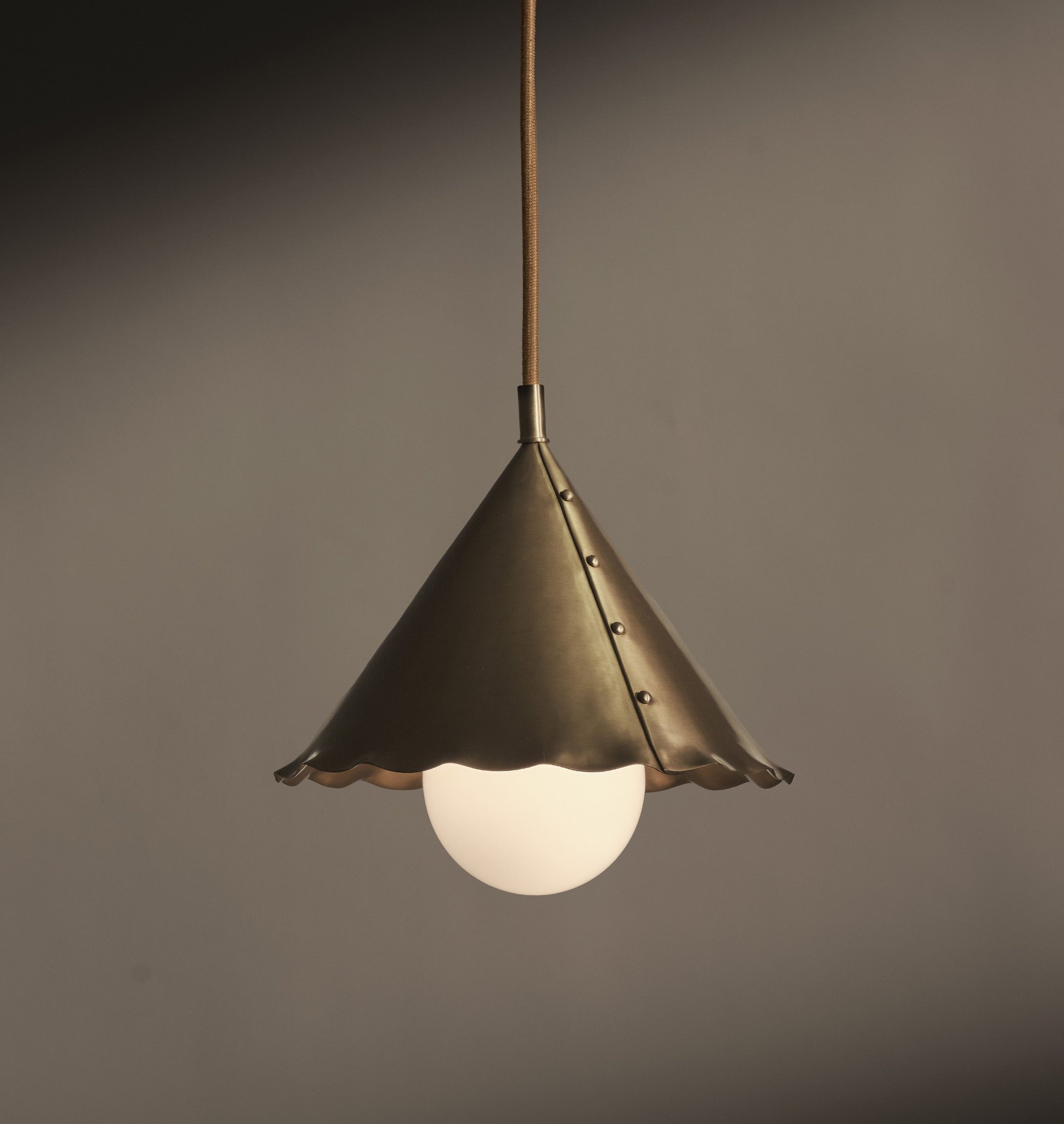 Petal Pendant Lamp