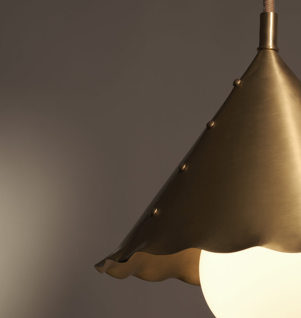 Petal Pendant Lamp
