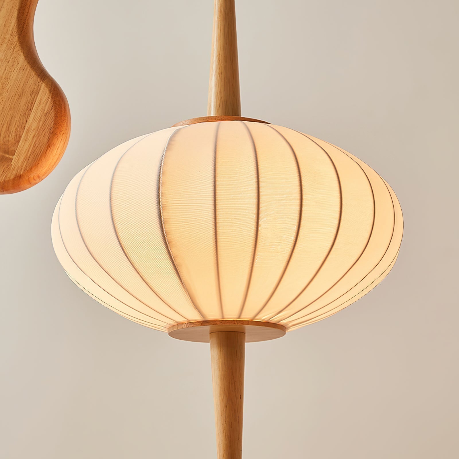 Praying Mantis Floor Lamp