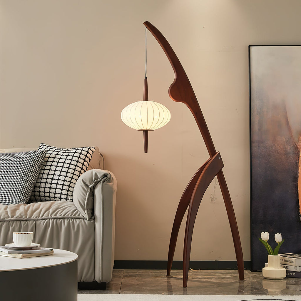 Praying Mantis Floor Lamp