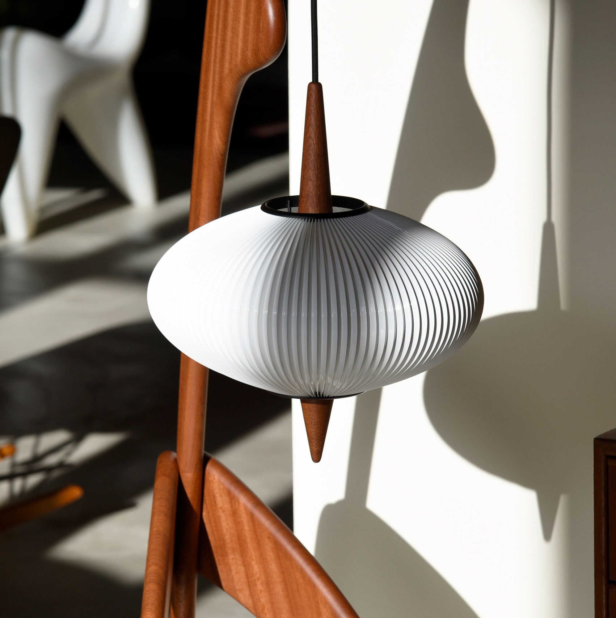Praying Mantis Floor Lamp