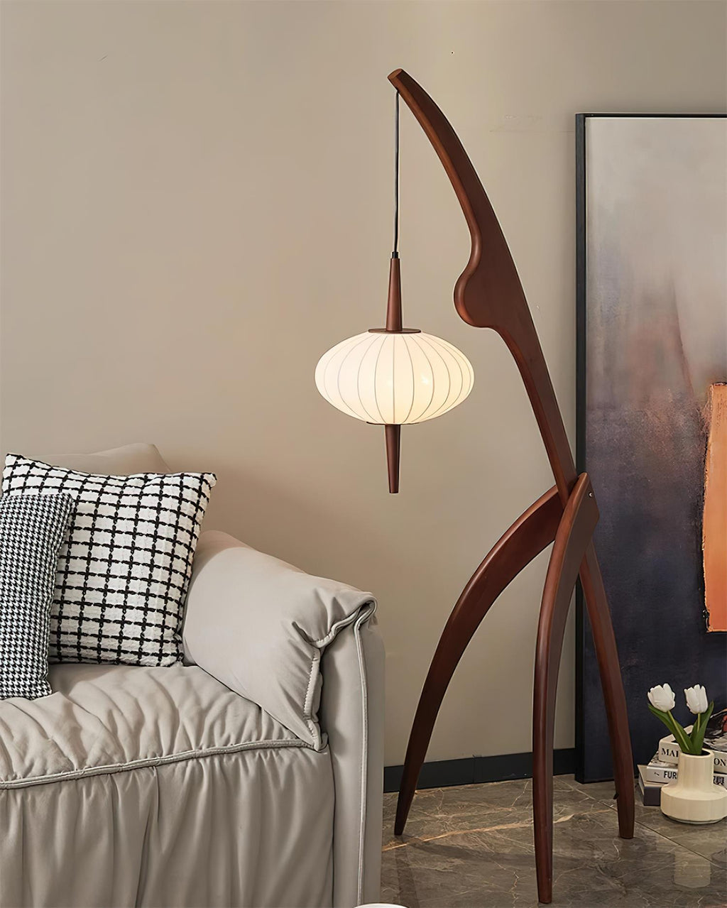 Praying Mantis Floor Lamp