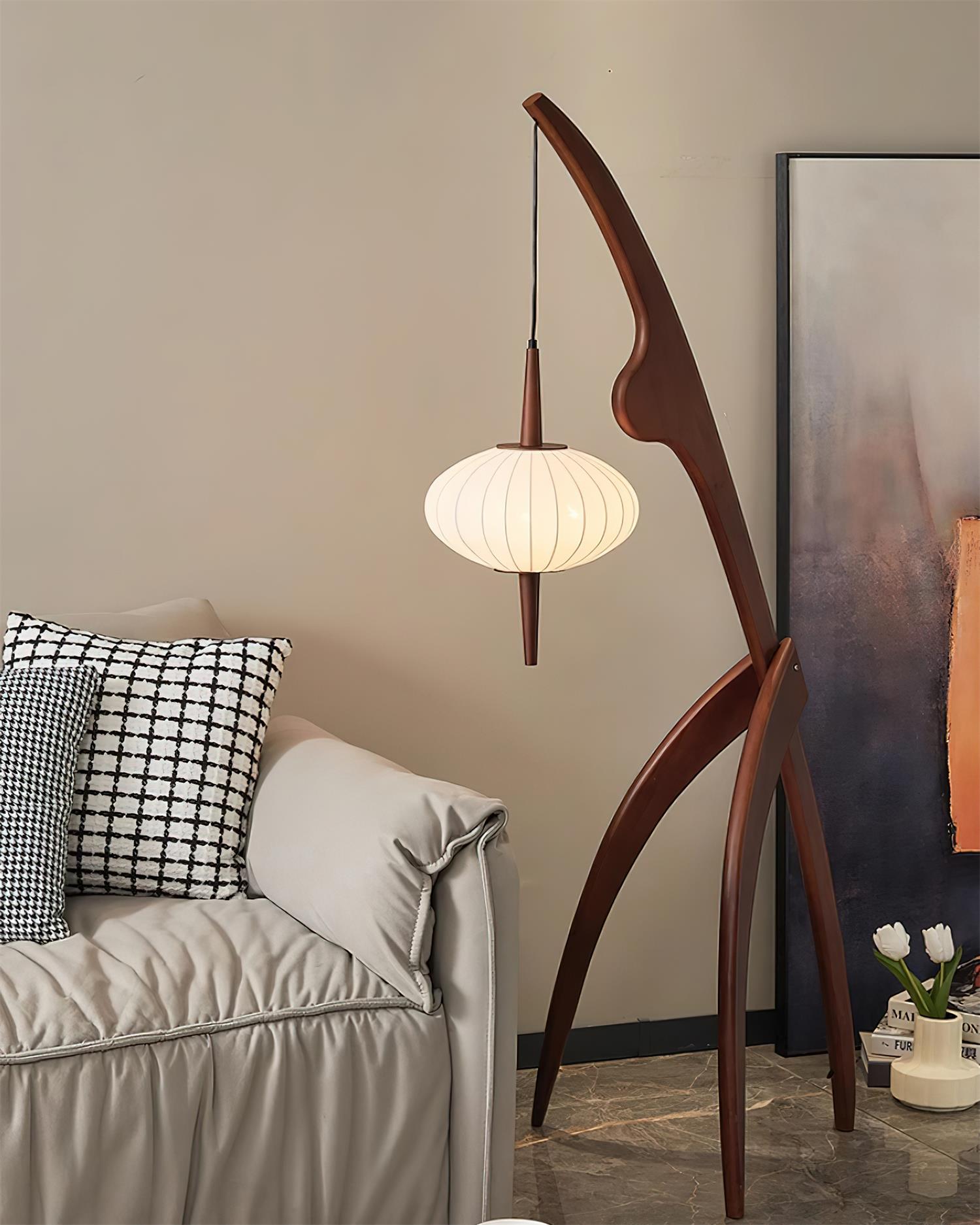 Praying Mantis Floor Lamp