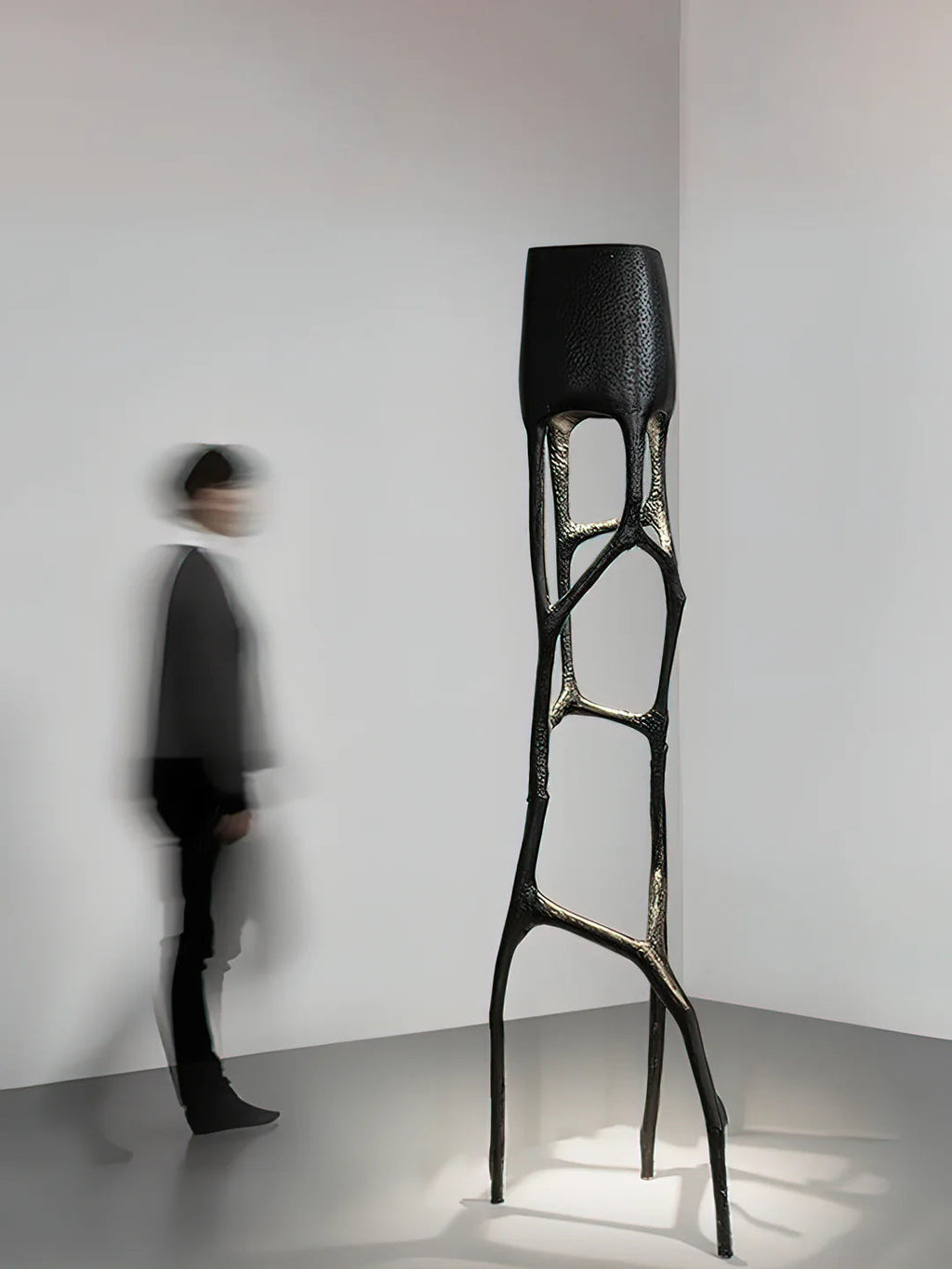 Prude Floor Lamp