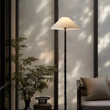 Prys Floor Lamp