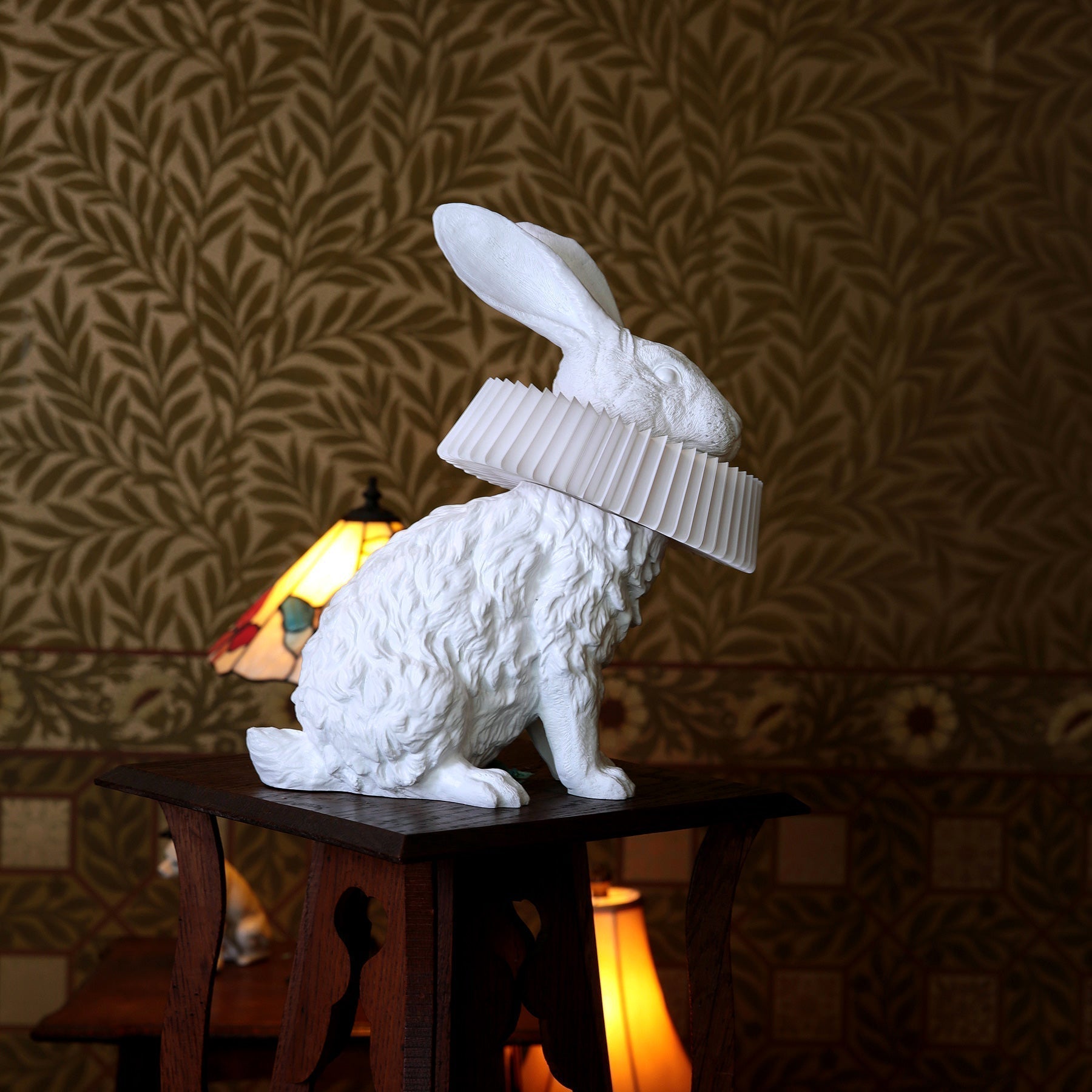 Rabbit Sculpture Table Lamp