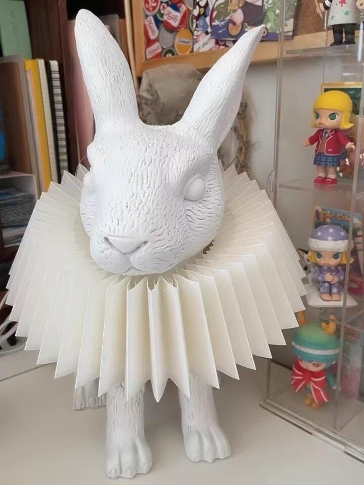 Rabbit Sculpture Table Lamp