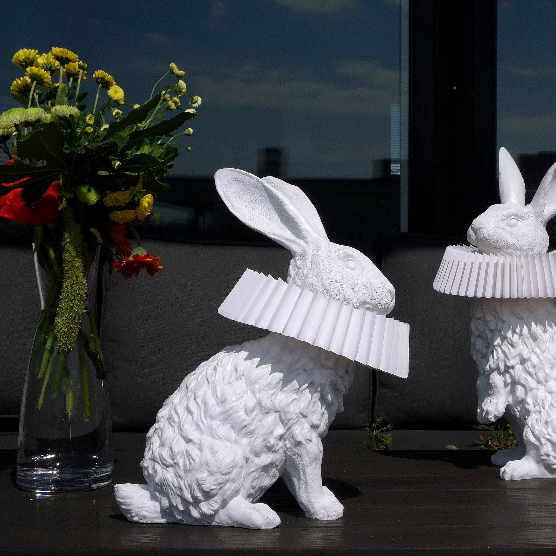 Rabbit Sculpture Table Lamp