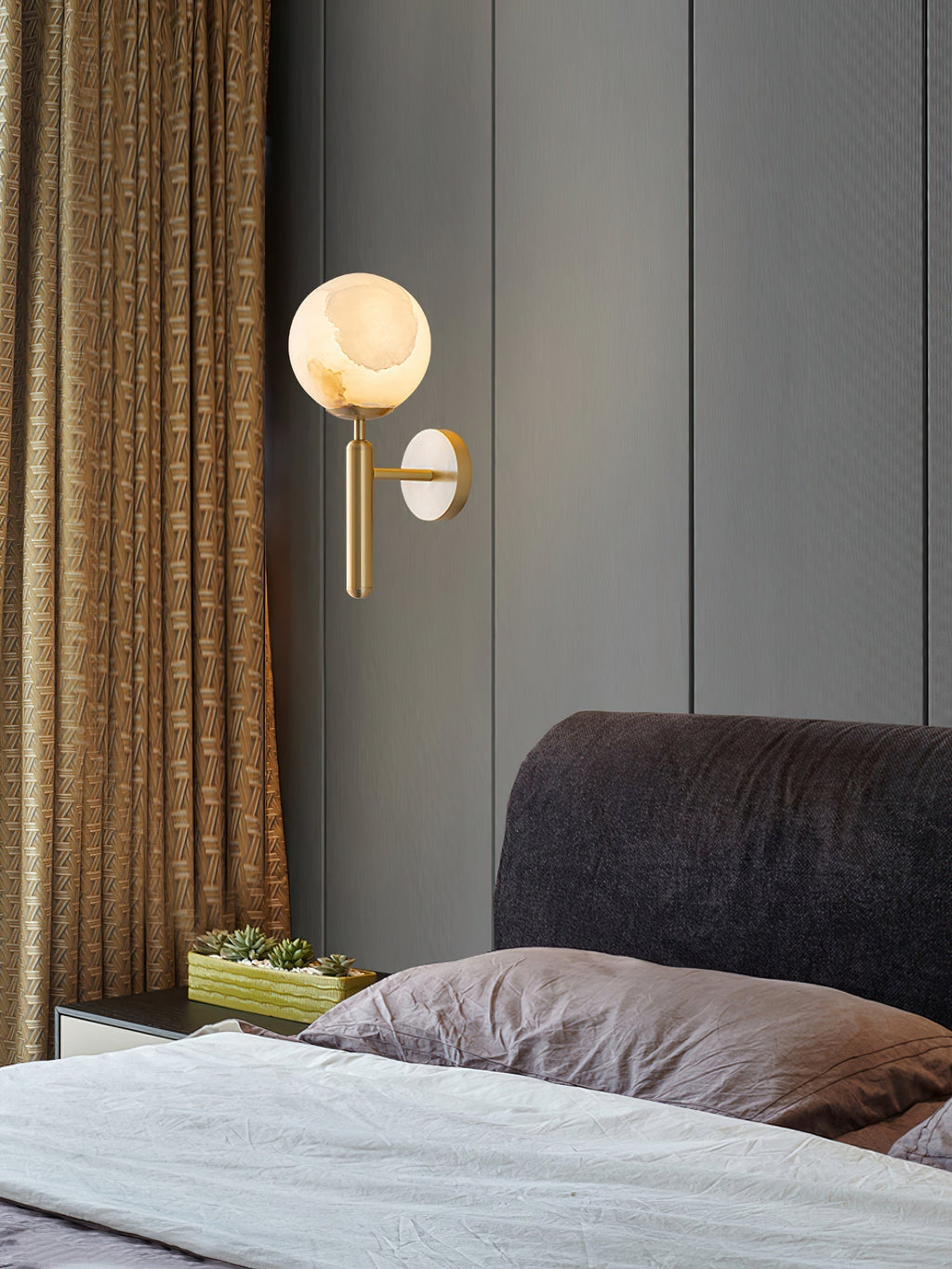 Reita Wall Sconce