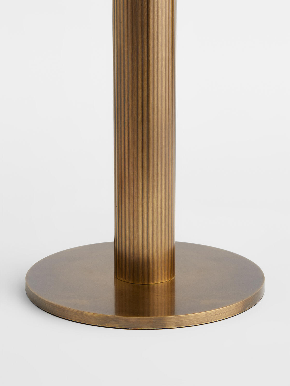 Erle Vintage Table Lamp