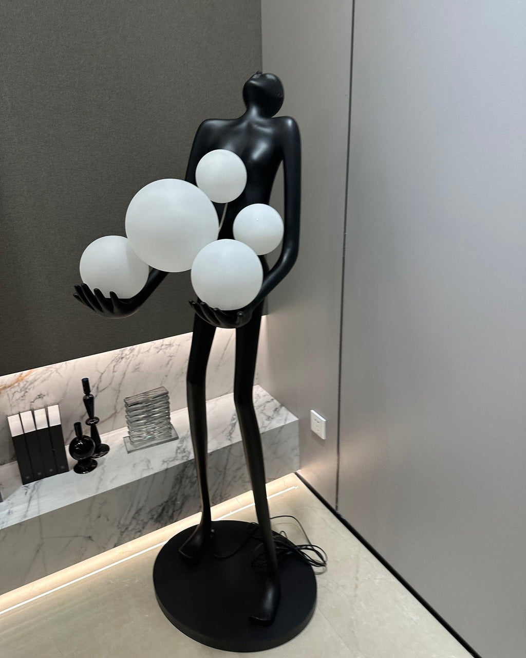 Sassoon Sculpture Floor Lamp