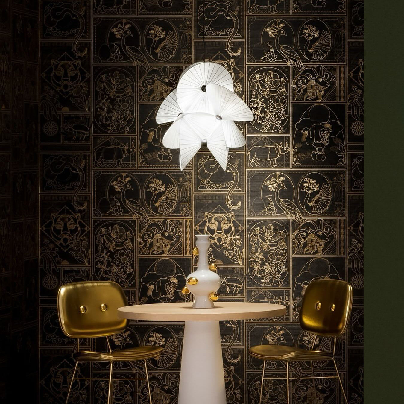 Serpentine Pendant Lamp