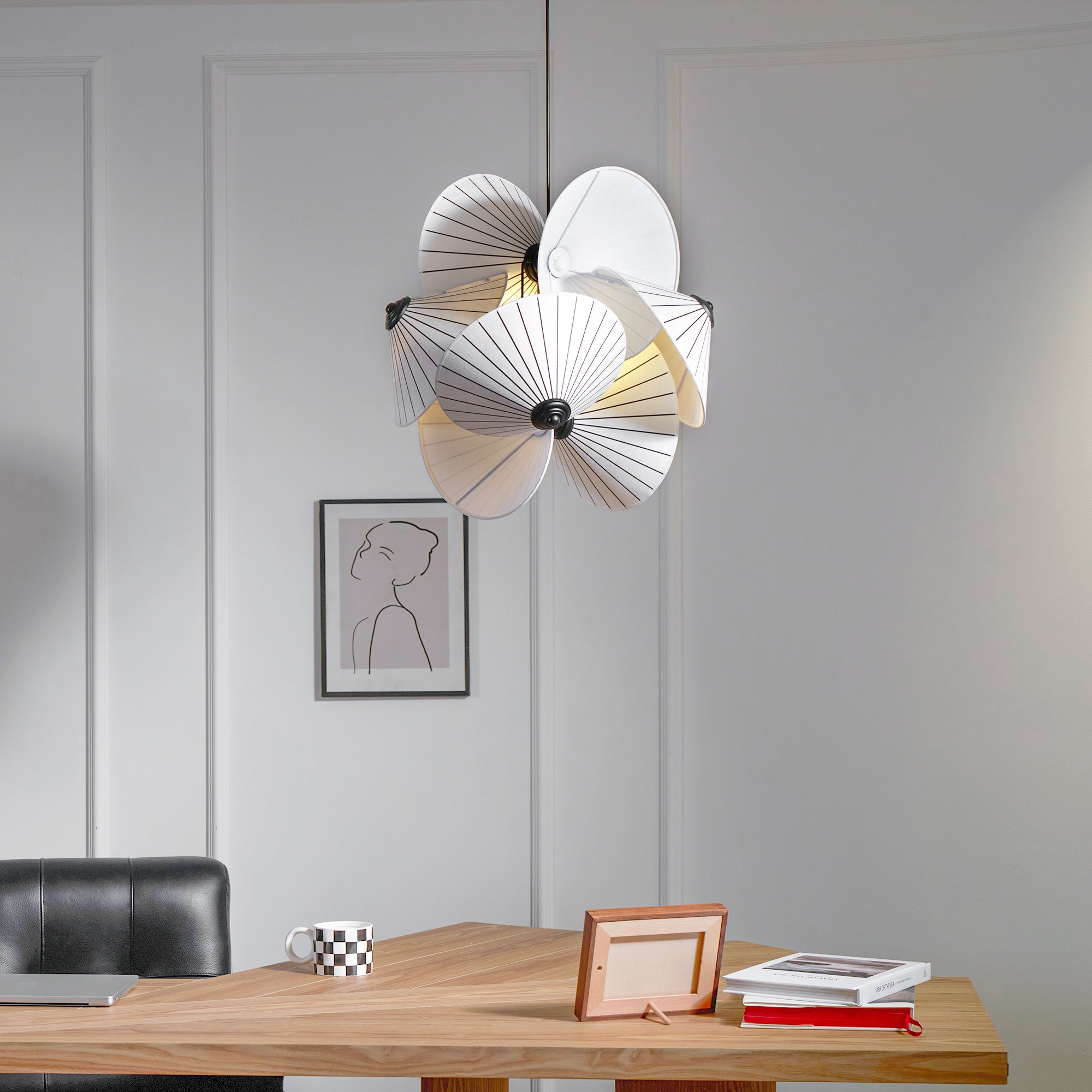 Serpentine Pendant Lamp
