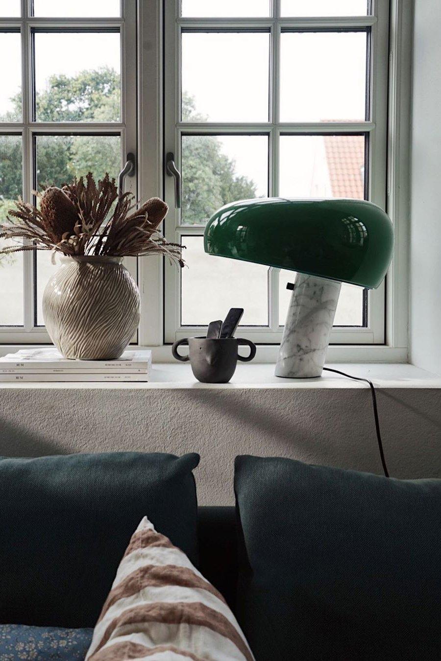 Snoopy Table Lamp