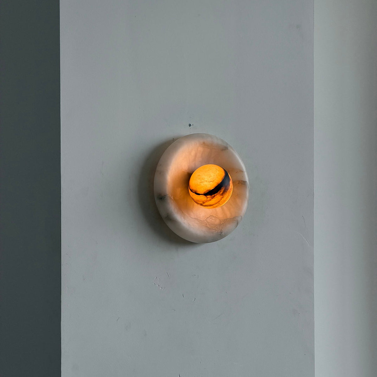 Solomon Sconce