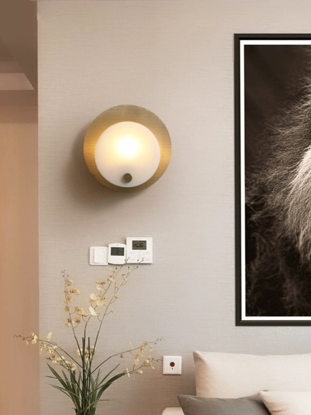 Sophia Alabaster Wall Sconce