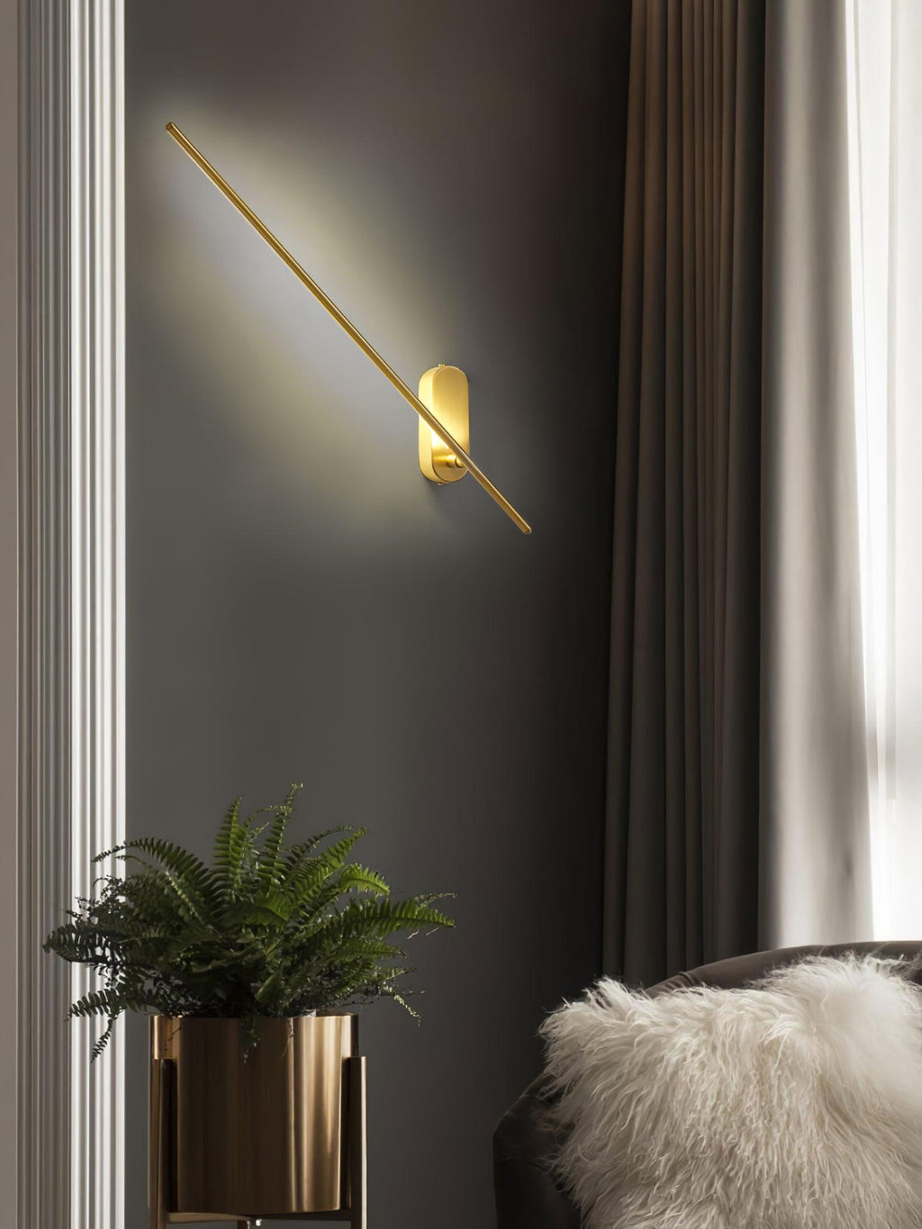 Linnen Rod Plug-in Wall Sconce
